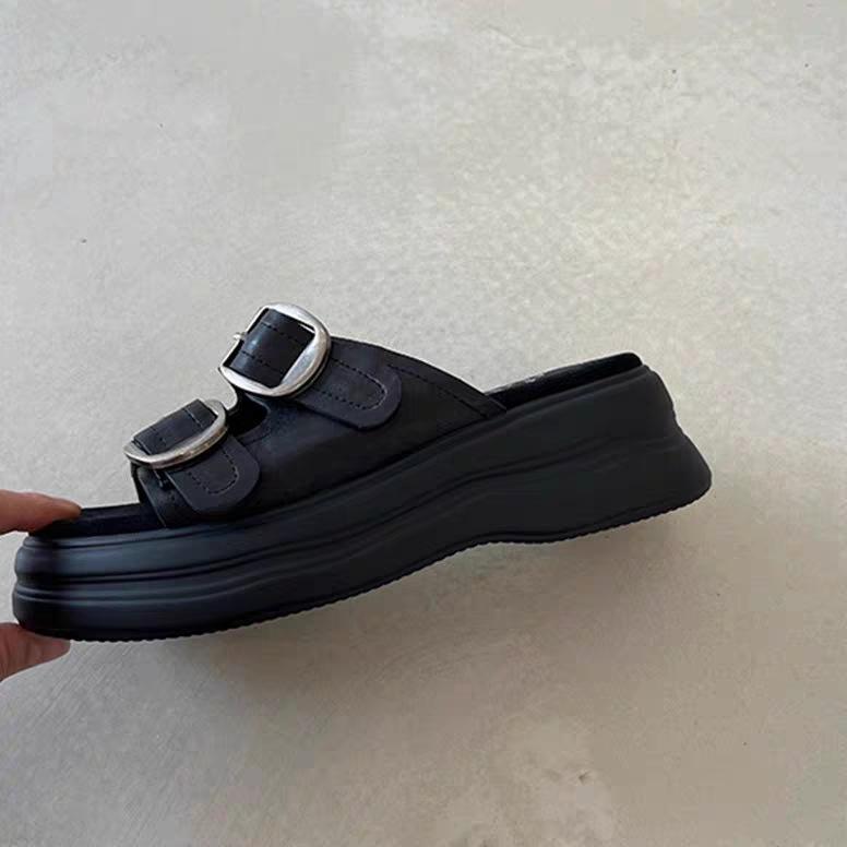 Retro soft leather open-toed slippers women's muffin thick-bottomed versatile French belt buckle cool slippers Xiaohongshu popular