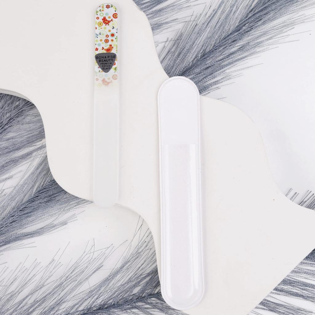 BONA FIDE BEAUTY Детская стеклянная пилочка для ногтей Мини-пилочка для ногтей Детская пилочка для ногтей Рекомендуемый подарок для детей и уход за ногтями в Чехии Изготовлено из богемского стекла