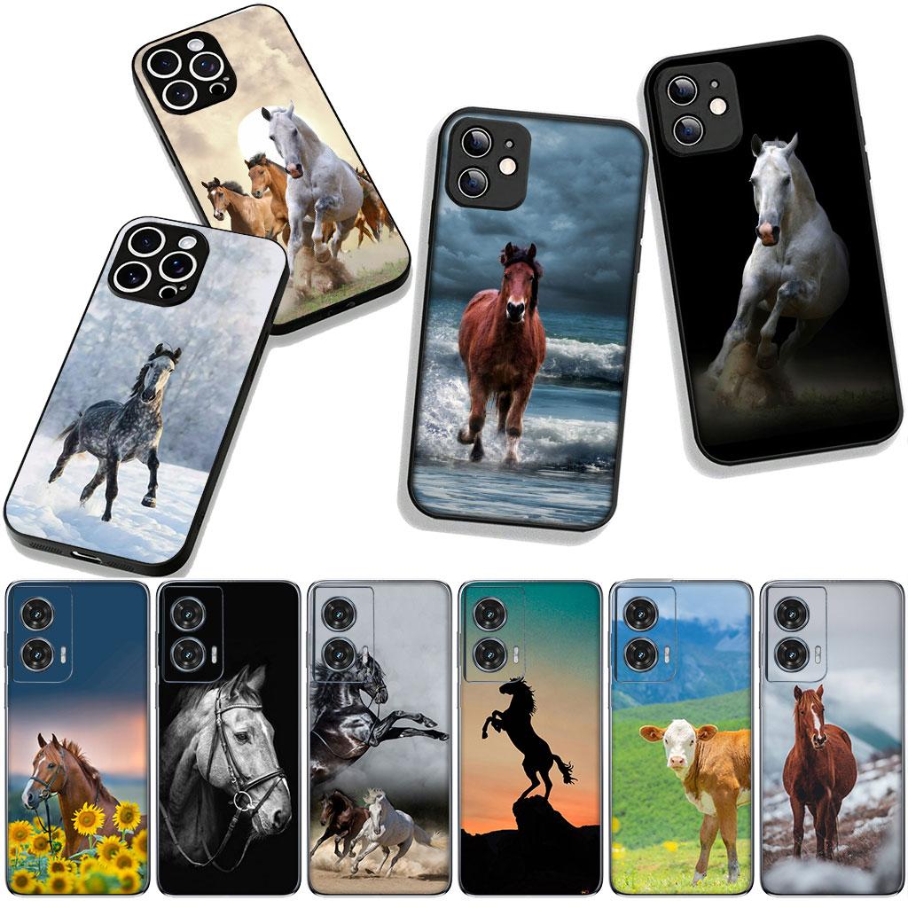 for Motorola Moto G54 G05 G24 G45 G55 G75 G85 G15 G57 G86 Power Edge 50 30 Ultra Fusion neo Pro Case Running Wild Horse Pets