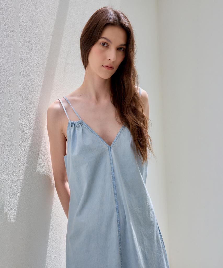 The Ello Breeze Denim Dress (Light Blue)