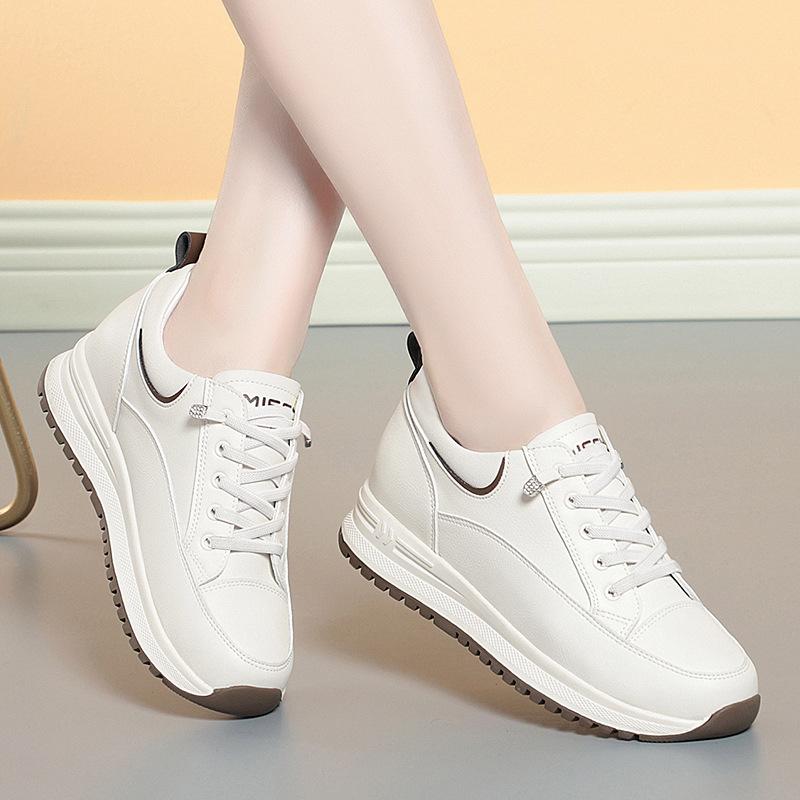 Women's Spring and Autumn Comfortable Soft-soled Running Shoes, Middle-aged and Elderly Shoes, Casual Sports Shoes