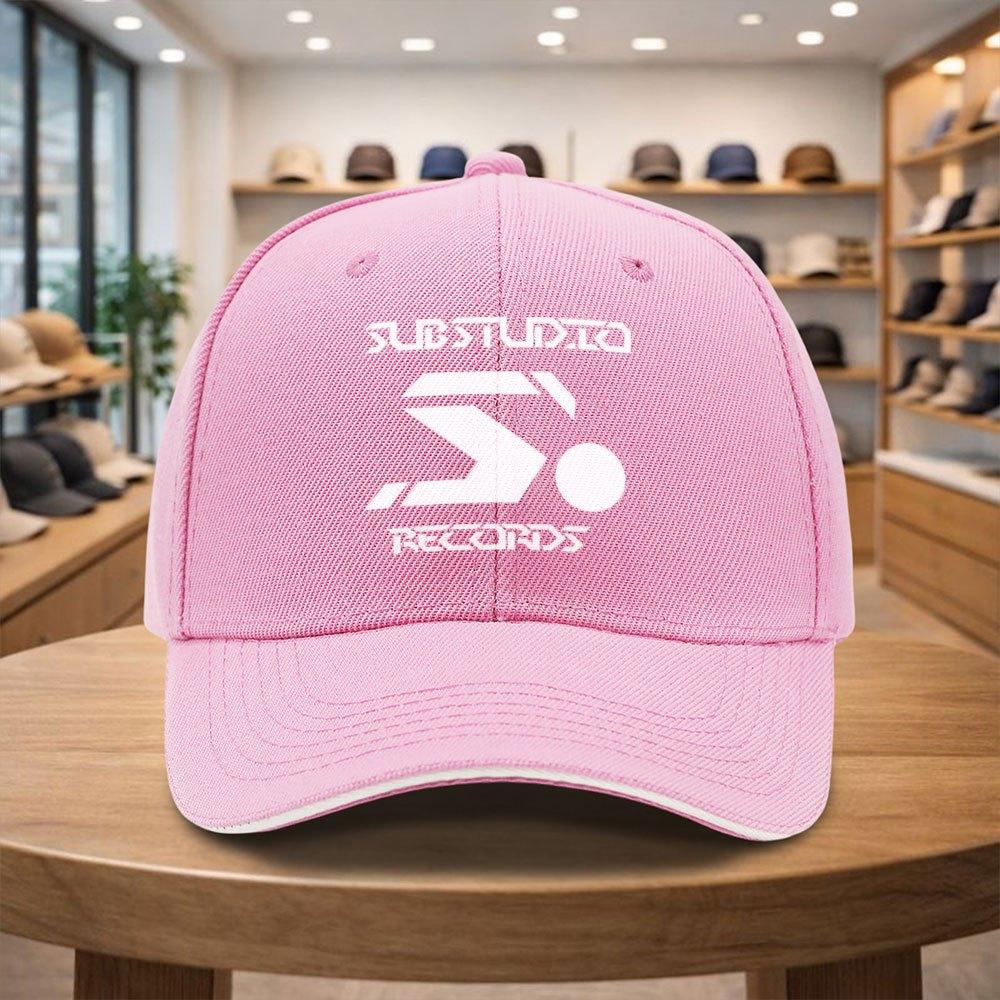 White Icon Baseball Cap With Iconic Emblem Adjustable Buckle Strap Lightweight Suitable For Travel Beach Mardi Gras Oktob