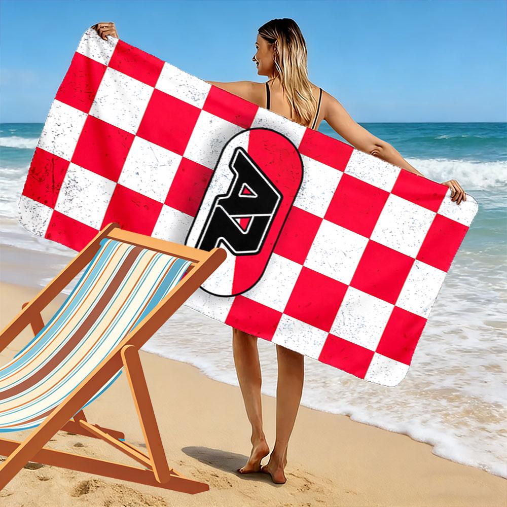 Red and White Checkered Towel A must-have beach towel for beach travel