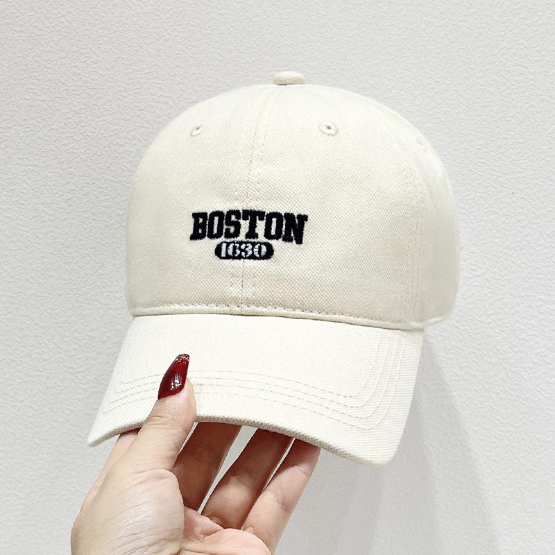 "Autumn Korean Style Embroidered Baseball Cap for Women & Men with Large Head Circumference"