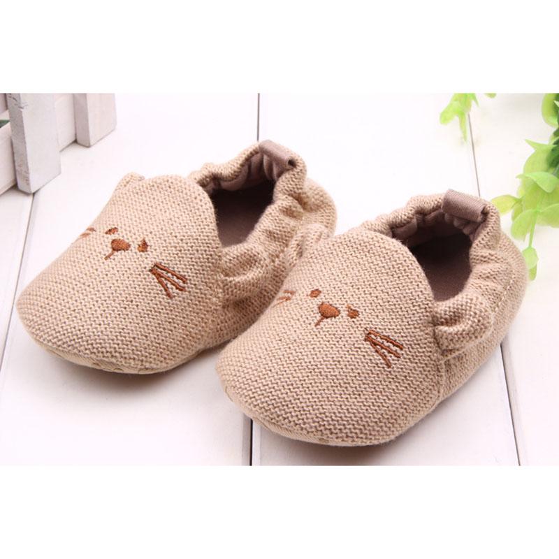 Новая вязаная хлопковая детская обувь с героями мультфильмов, очаровательные тапочки для малышей, вязаная обувь для кроватки для маленьких мальчиков и девочек