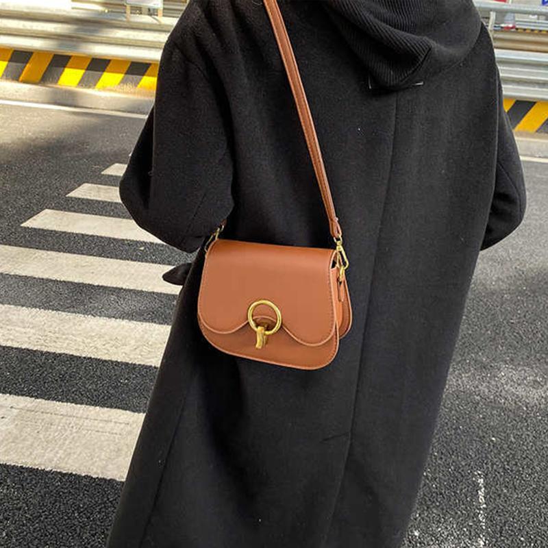 Винтажная маленькая сумка через плечо с клапаном из искусственной кожи, модная осенняя однотонная универсальная сумка через плечо