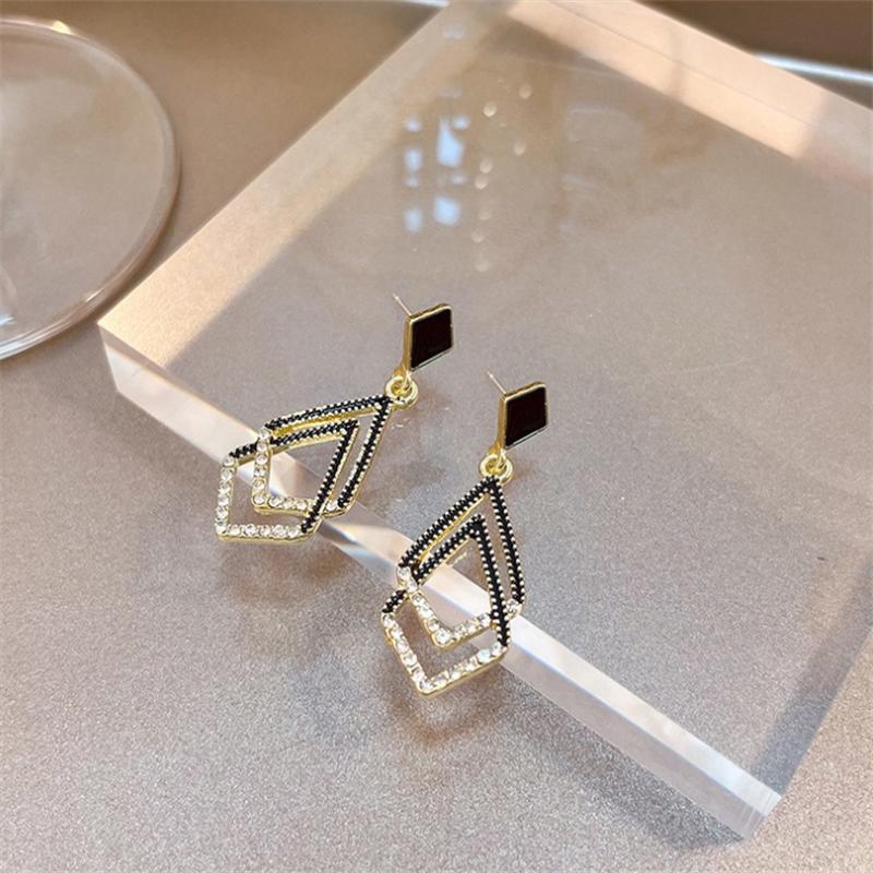 Модные черные геометрические серьги в форме ромба для женщин и девушек, подарочные украшения оптом
