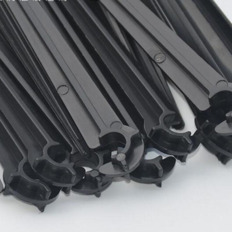C Shape 4/7mm Tube Pipe Fixed Holder 1/4" Garden Hose Drip Irrigation Support Stakes Watering Dripper Sprinkler Bracket
