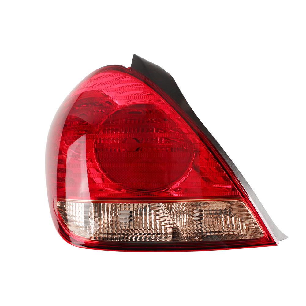 Задний фонарь в сборе для Nissan Sunny/Sentra 2004-2008 гг. - Стоп-сигнал, фонарь заднего хода и указатель поворота.