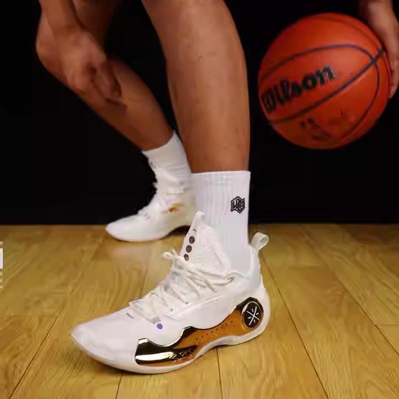 Баскетбольные кроссовки Li Ning WOW 10 Low top Мужские Бело-золотые ABAS083-34