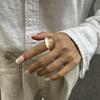 Ретро Штабелируемое Прозрачное Кольцо из Смолы: Цветное широкое кольцо-арка