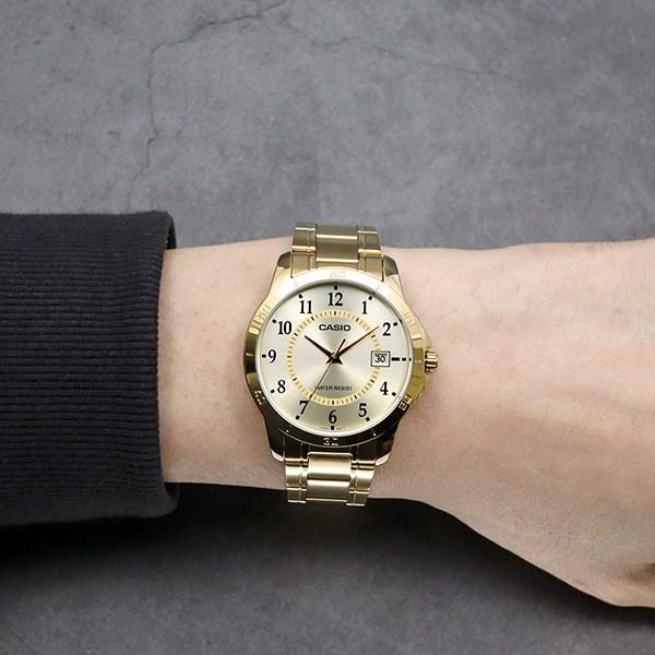 Casio Мужские золотые металлические часы