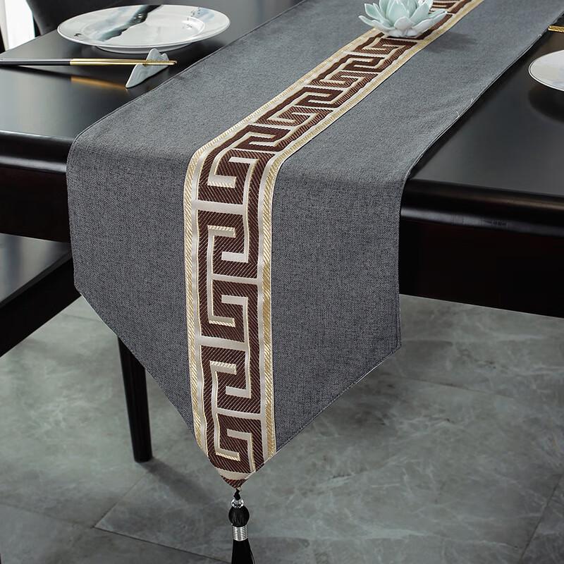 Classical Tea Table Runner