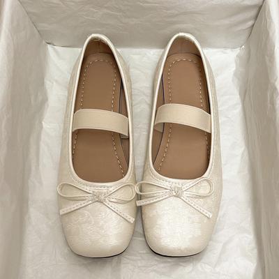 Белые ретро французские туфли на плоской подошве с легким ртом женские летние балетки 2025 года с юбкой женские туфли Мэри Джейн