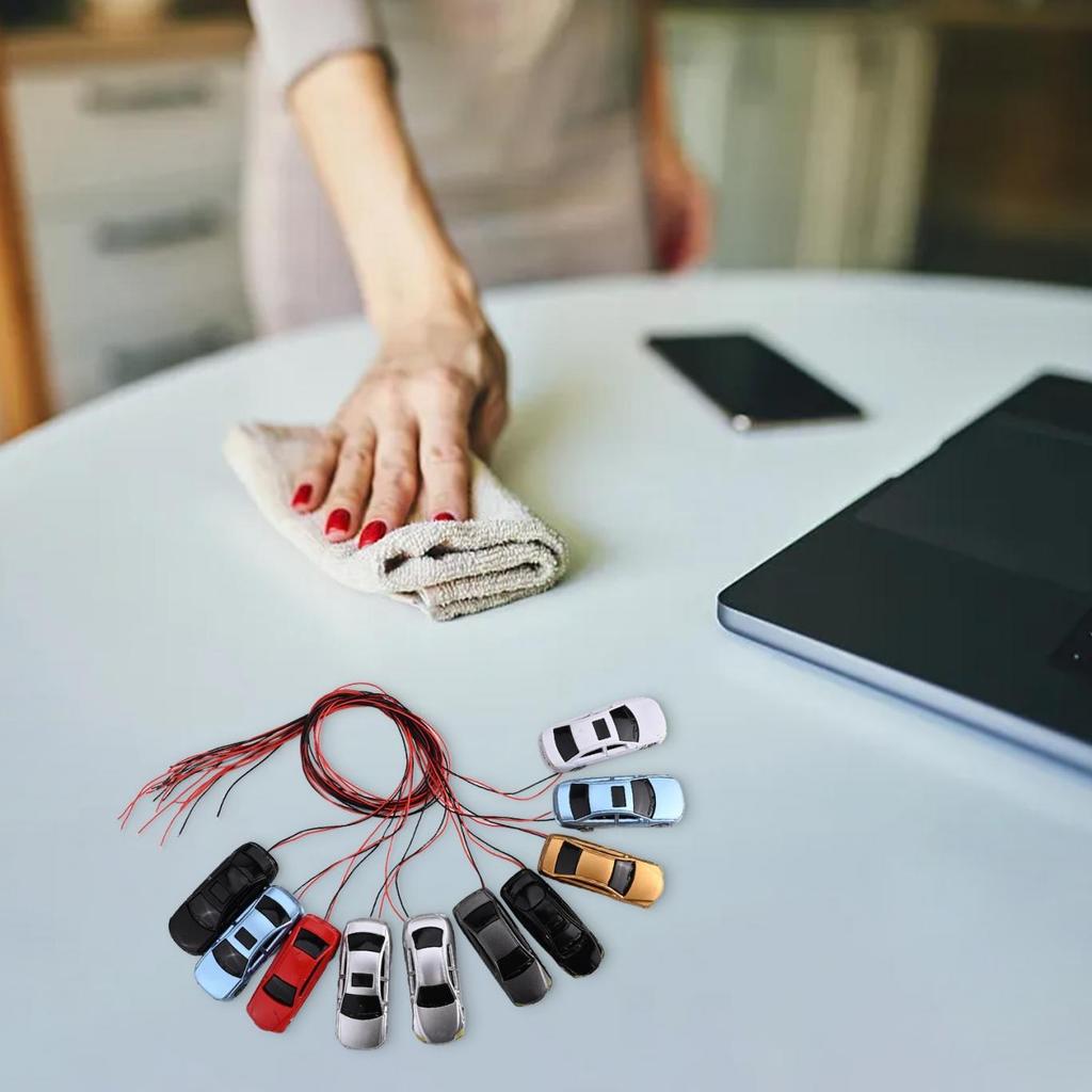 Новая модель автомобиля Модель поезда Модели поездов Случайный цвет