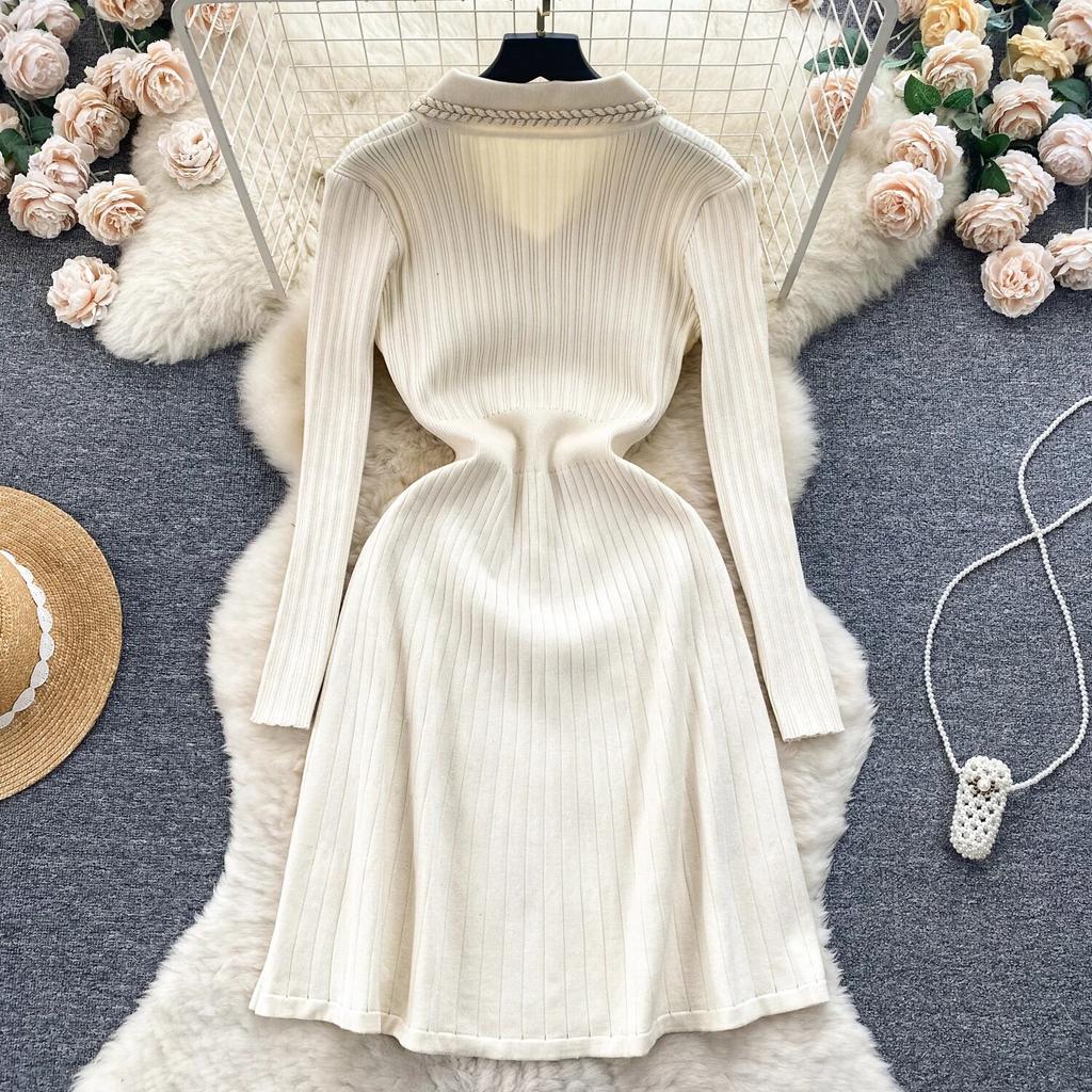 Knitted dress Women Autumn and Winter New High Sense Chic Waist Hugging Slimming Temperament Lapel Sweater Dress