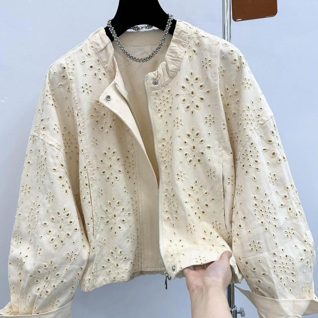 Women's Korean-Style Hollow Embroidery Spring Jacket 2025: High-End, Versatile, Slimming, Loose-Fit, Fashionable Top.