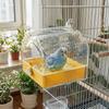 Большая емкость Птица Купальня для птиц Кормушка Подвесная Защита от брызг Ванна для попугая Дизайн с выдвижным ящиком Прозрачная Внешняя кормушка для попугаев