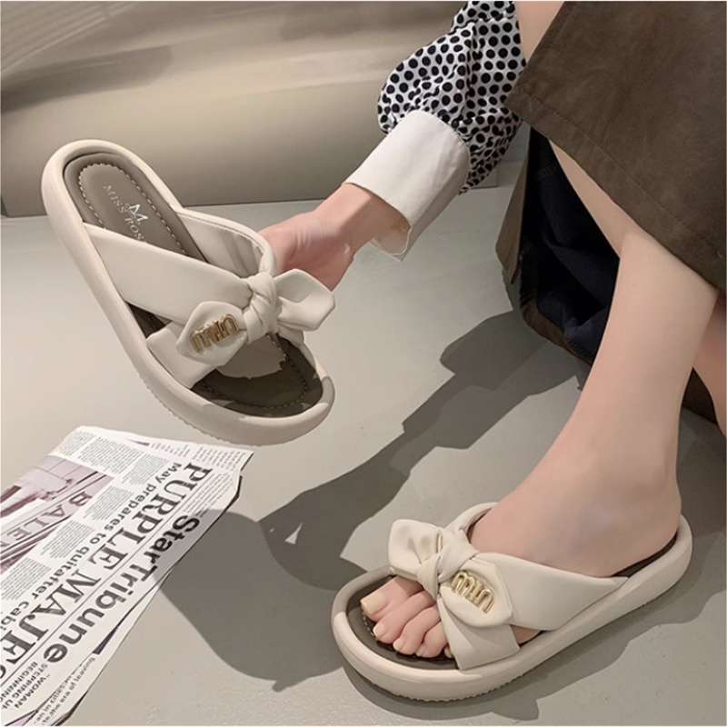 Bow Popular Slippers Women's Summer Wear 2025 New Soft-soled Non-slip Pregnant Women Sandals Go Out One-word Shoes Women
