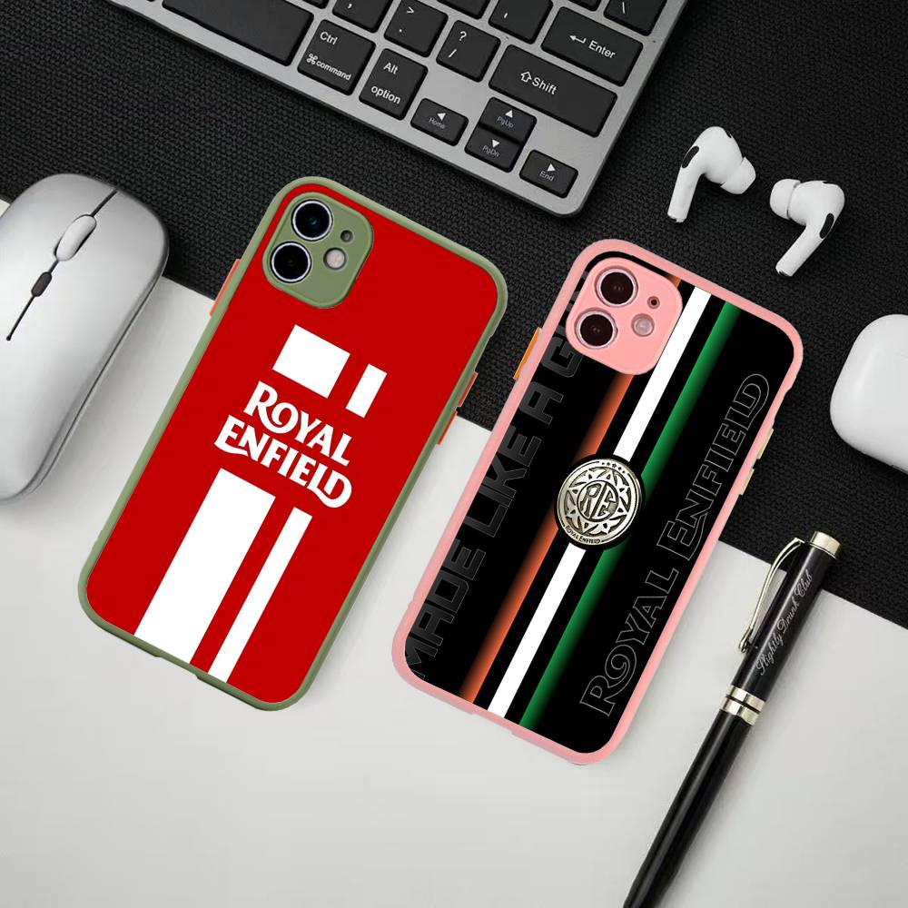 R-ROYALS E-ENFIELDS Логотип Для IPhone 11 12 13 14 15 16 Pro Max Plus X XS MAX Ударопрочный Матовый Задний Чехол