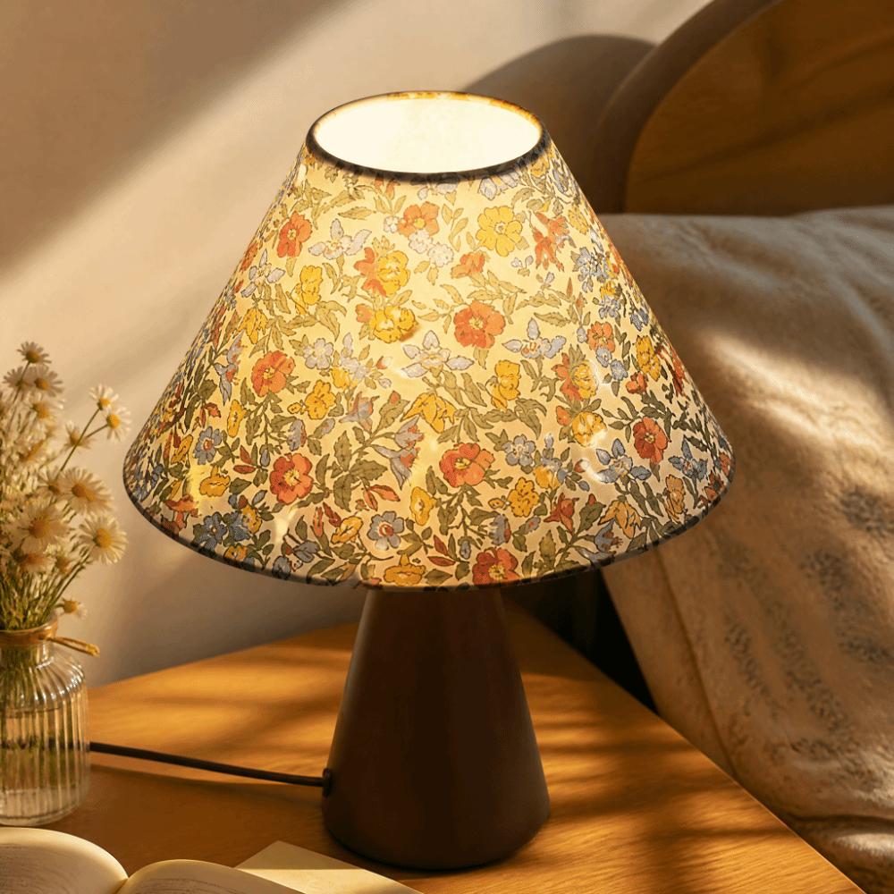Nordic Minimalist Night Light Vintage Style Desk Lamp Printed Table Lamp Interior