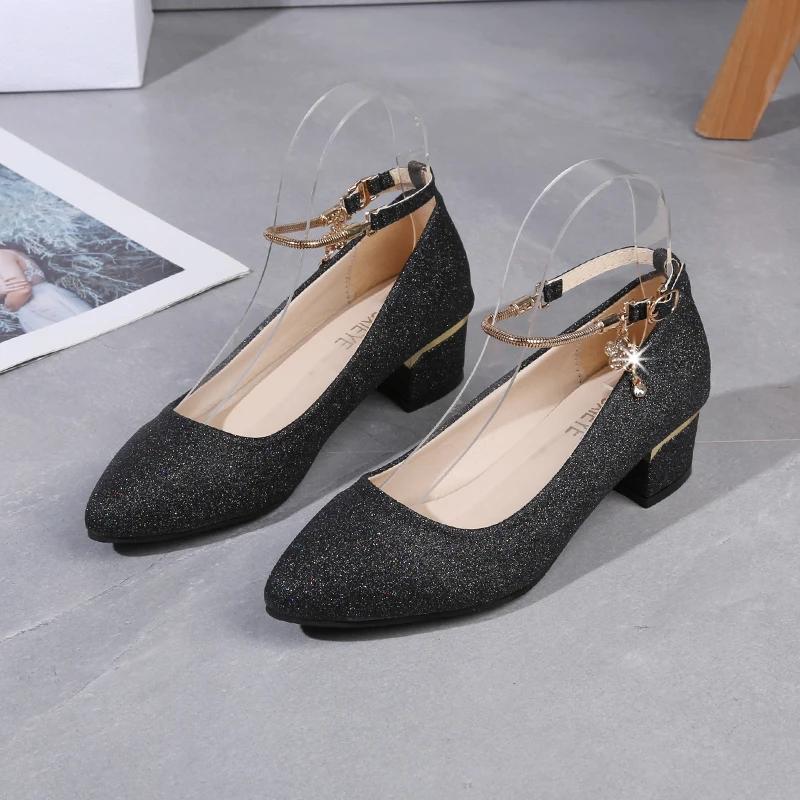 Женские свадебные туфли на высоком каблуке, серебристо-черные весенние туфли-лодочки 2024 с ремешком на щиколотке и кристаллами, туфли-лодочки на неглубоком массивном каблуке, большие размеры