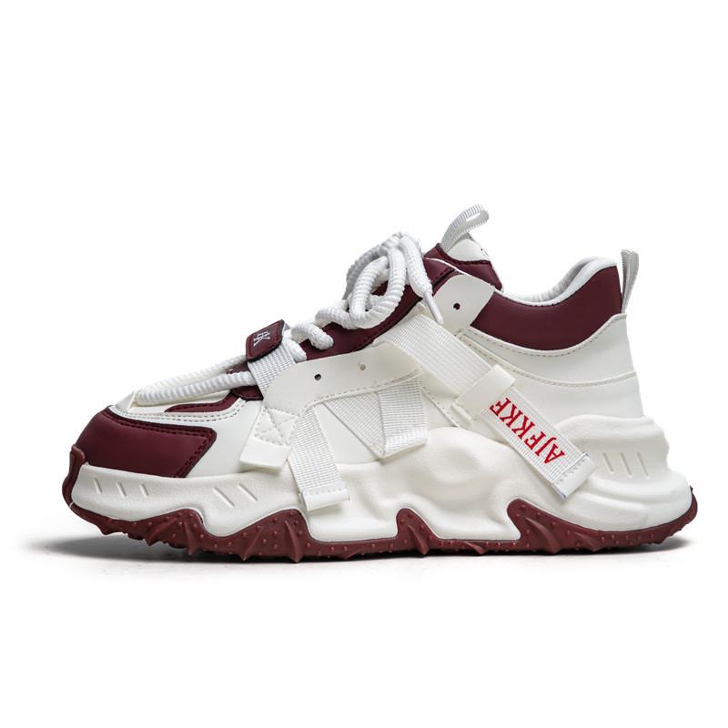 Весна 2024 года, новые мужские туфли на низкой платформе для пап, универсальные повседневные спортивные туфли для студентов, мужская обувь Douyin live