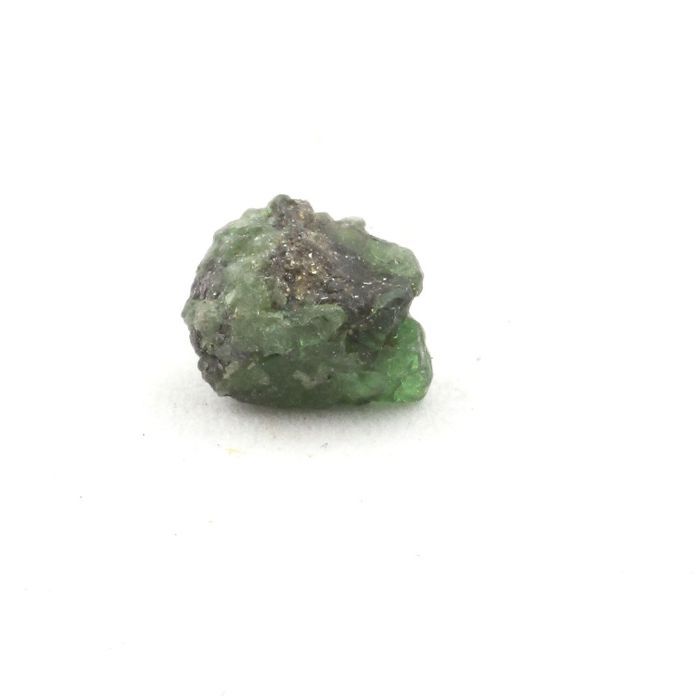 Pierres et Minéraux. Grenat Tsavorite. 1.940 ct. Manyara Region, Tanzanie.