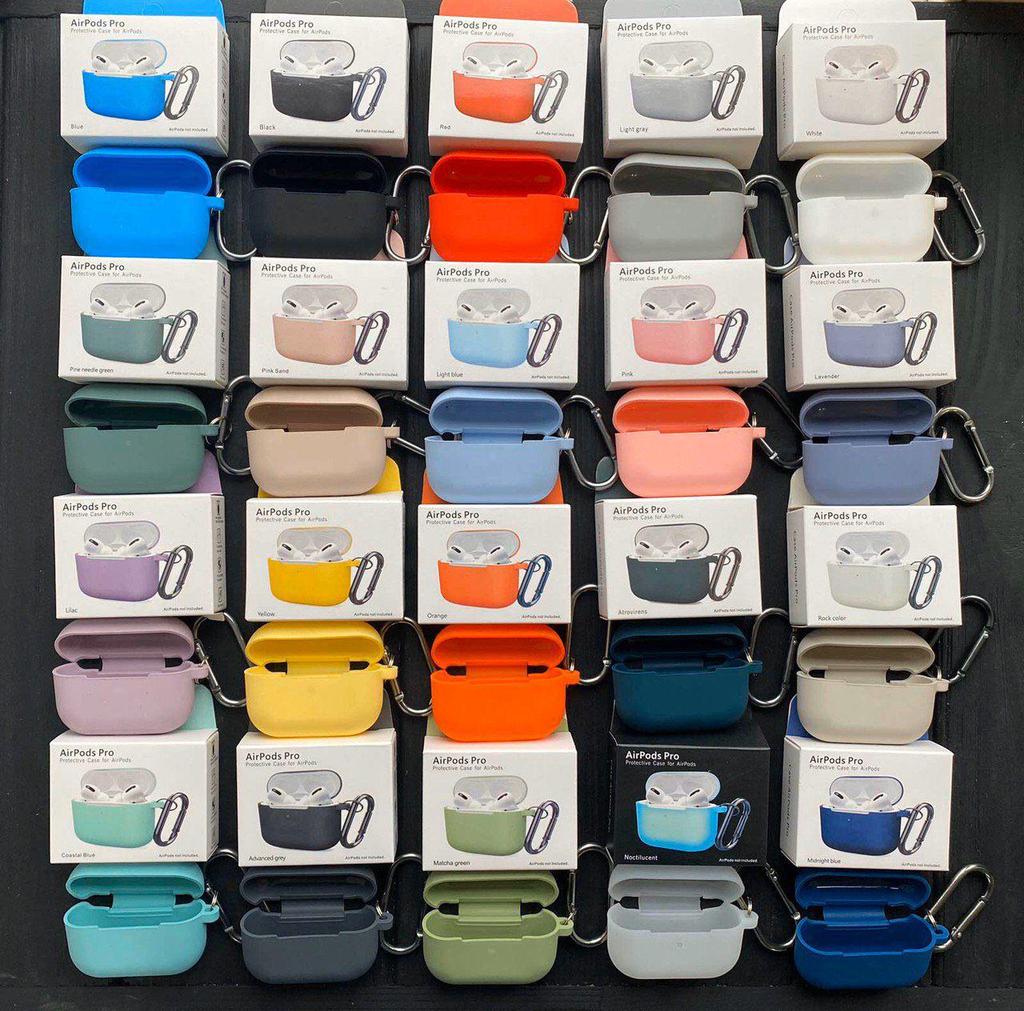 AirPods Pro 3rd Gen Silicone Earphone Cover with Mountaineering Buckle