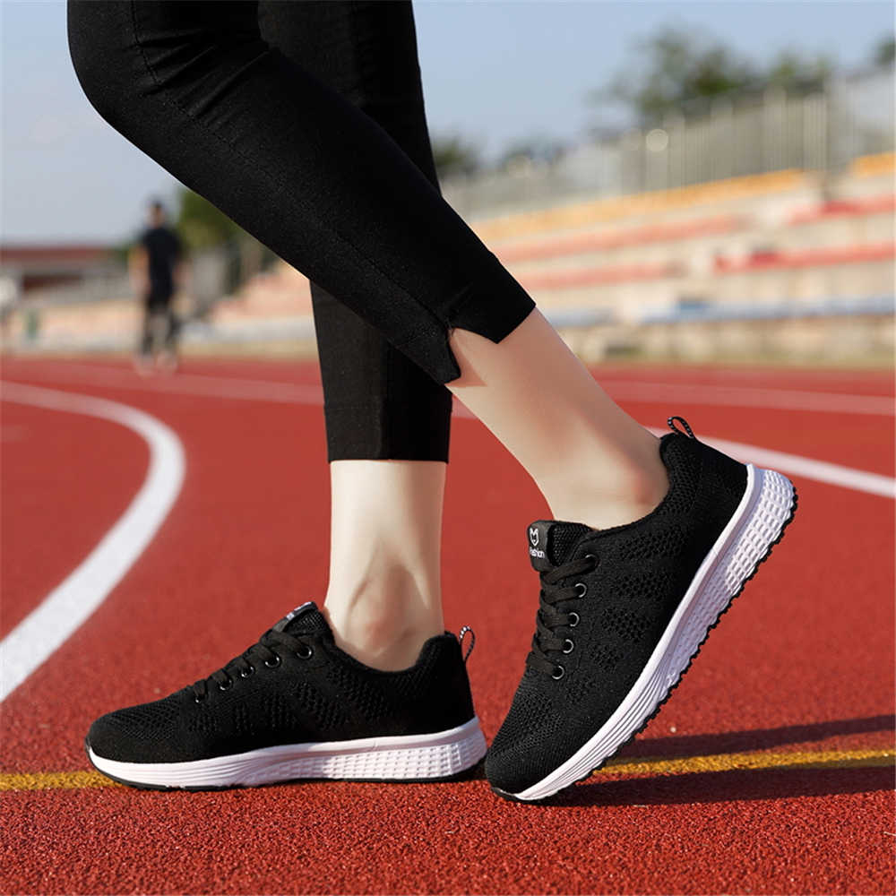 Fashion White Big Size Women's Sneakers Casual Golf Shoes Ladies Women's Blue Boot Sports Lofers Premium Best New Arrival Sneacker