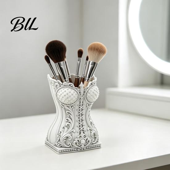 Dressing Table Storage Gothic Makeup Brush Tube, Retro Skull Desktop Organizer, Black And White Decor Decorative Plastic Holder for Office Desk