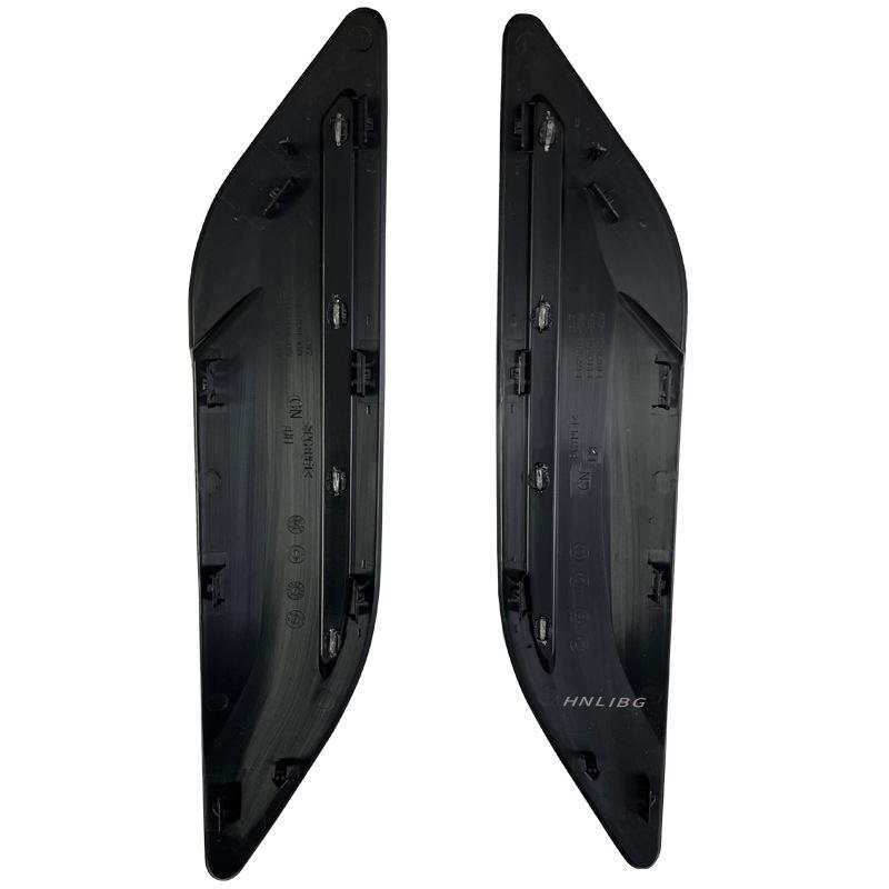 Гальваническое Серебристое/Черное Вентиляционное Отверстие Капота для Land Rover Range Rover Evoque 2020 (LR155568, LR155567)