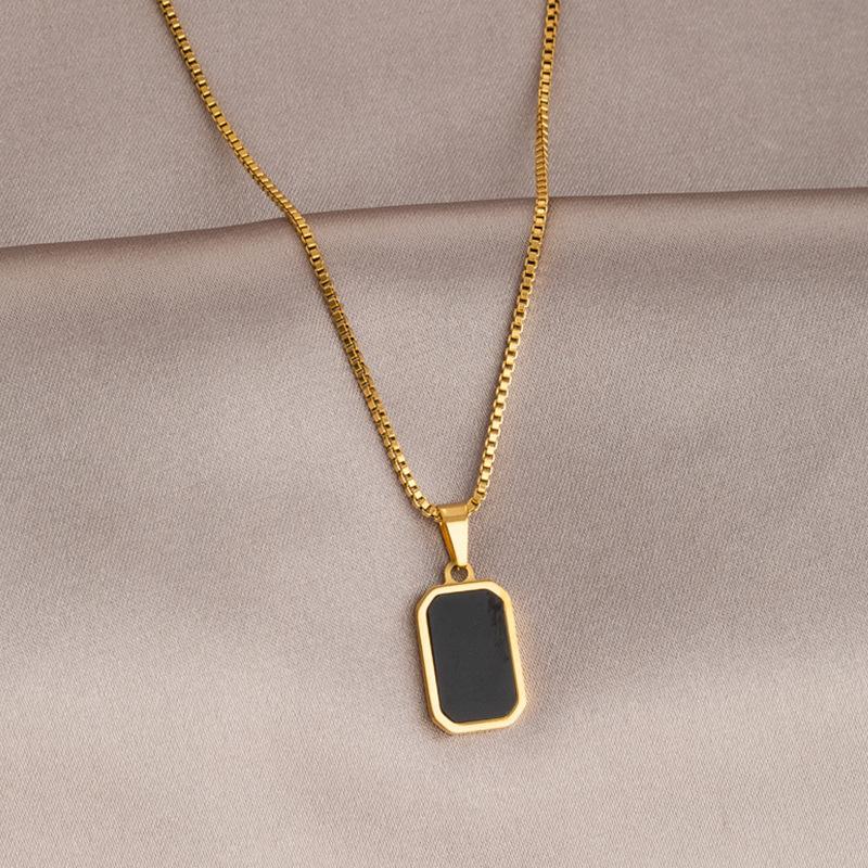 Новая буква Овальный бренд титановая сталь ожерелье свитер цепь ключица цепь женская продвинутая ниша легкие роскошные аксессуары