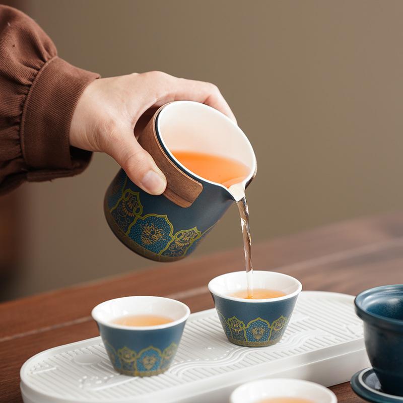 Travel tea set Outdoor portable camping tea drinking equipment Ceramic express cup Office kung fu teapot