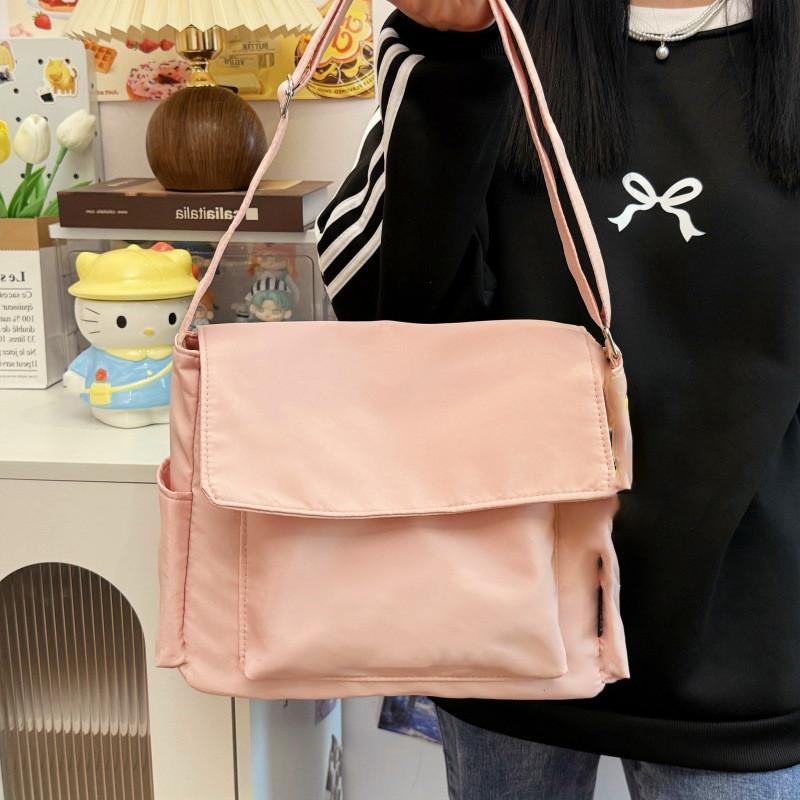 Nylon Casual Tote Bag For Students With Zipper Closure And Card Pocket For Daily Use
