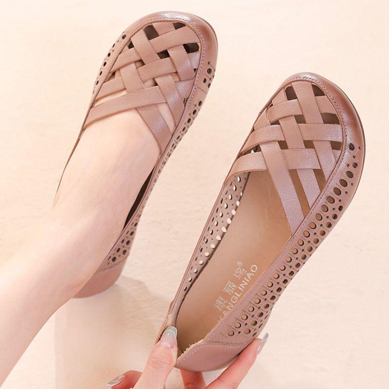 Женская однотонная обувь из мягкой кожи, летние женские удобные нескользящие туфли на плоской подошве, полые сандалии на плоском каблуке.
