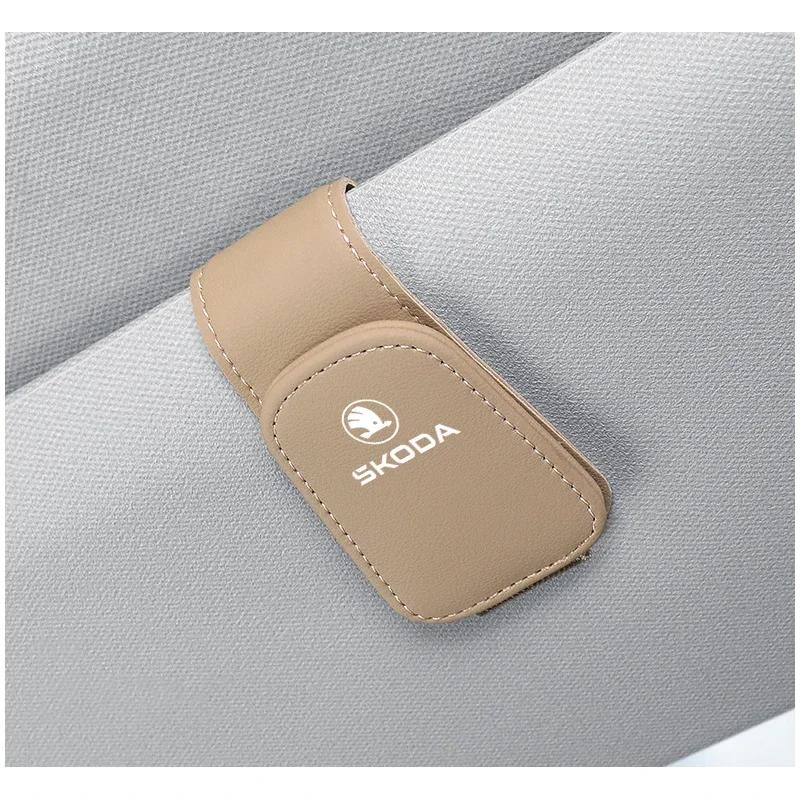 AEC1 Automotive Glasses Storage Clip Visor Sunglasses holder For Skoda Enyaq A7 Octavia Kodiaq Fabia Superb Rapid Kamiq Karoq