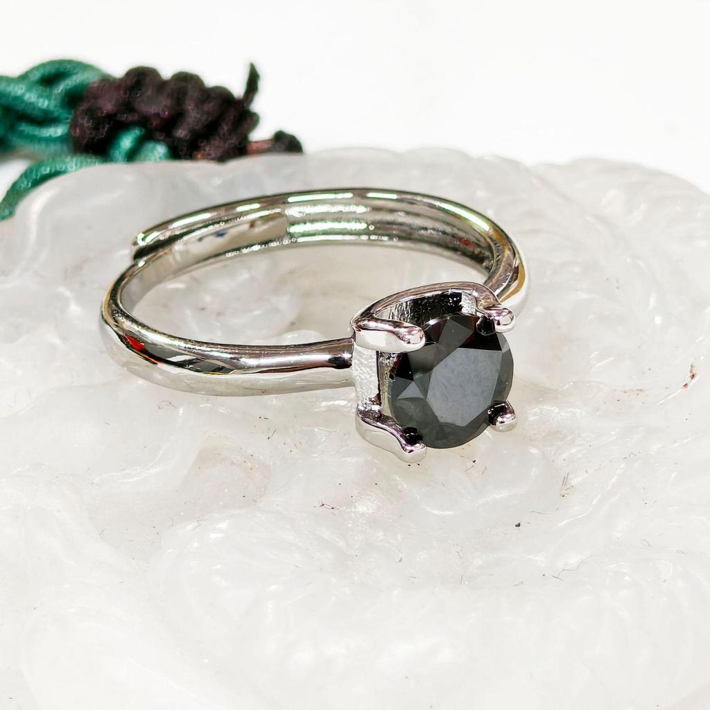 Gesen Jewelry: Трехпредметный набор "Черный Алмаз" - Классическое Кольцо, Серьги, Кулон для Мужчин и Женщин в Высококлассном Холодном Стиле