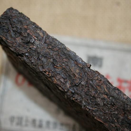 250 г китайского спелого кирпичного чая пуэр