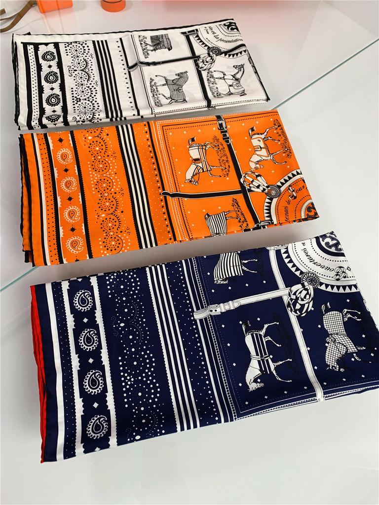 90CM Square Manual Hand Rolled Twill Silk Scarf Women Plaid Horse Design Scarves Bandana Hijabs For Holiday