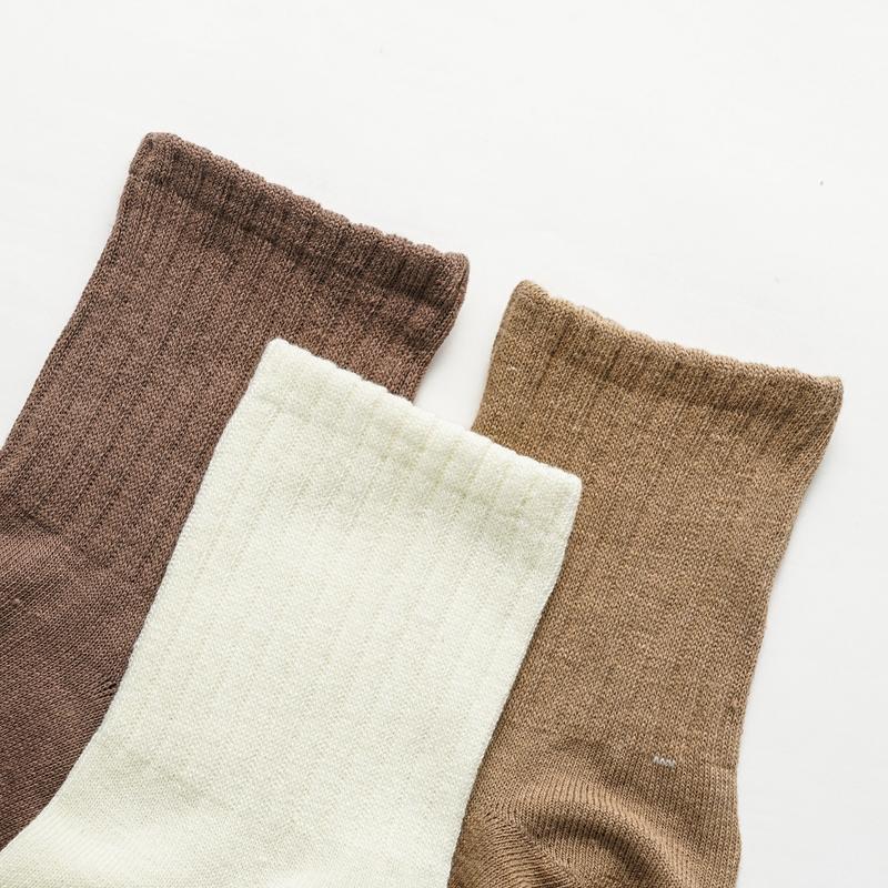 Женские носки средней длины на весну и осень, впитывающие пот и дезодорирующие носки из чистого хлопка, без косточек и с ворсом, препятствующим образованию катышков