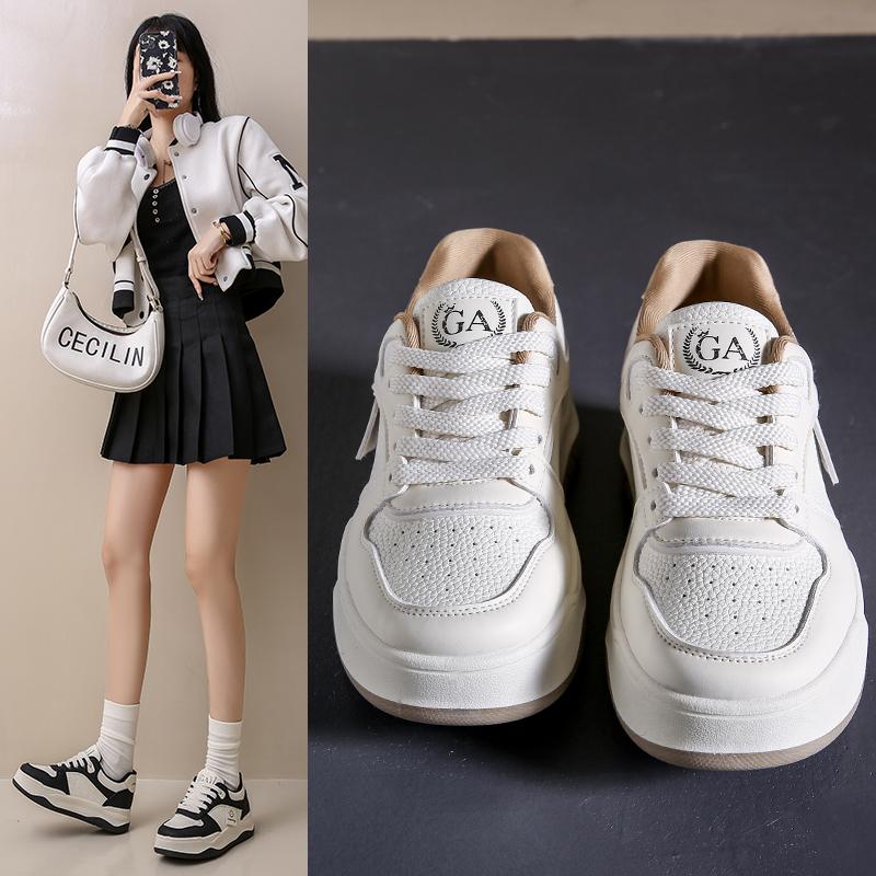 Мода 2024 Спортивная обувь для женщин Летняя Новая Повседневная Спортивная для Женщин Обувь на Толстой Подошве для Ходьбы Женская Дизайнерская Обувь