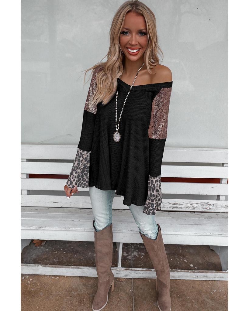 Azura Exchange Черный топ-туника с V-образным вырезом и рукавами-колокольчиками, украшенный пайетками в стиле пэчворк