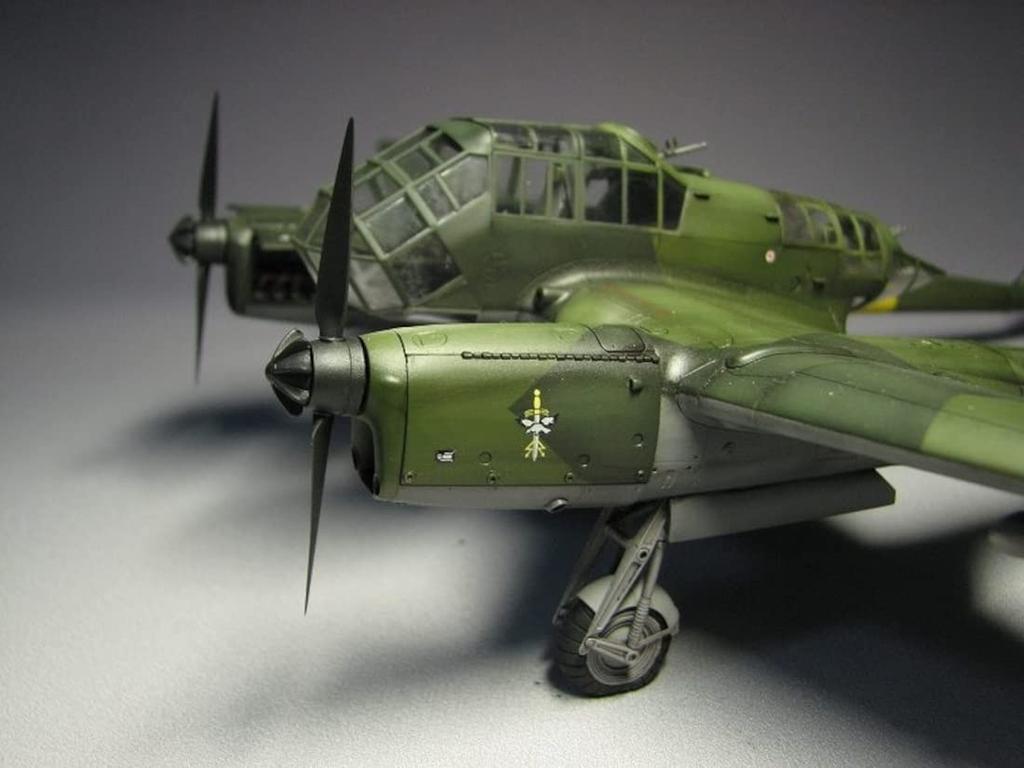 Great Wall Hobby Scale World War II German Reconnaissance Aircraft Plastic Model Kit Molded In Color 1/48 Focke-Wulf Fw189A-2 L4803,