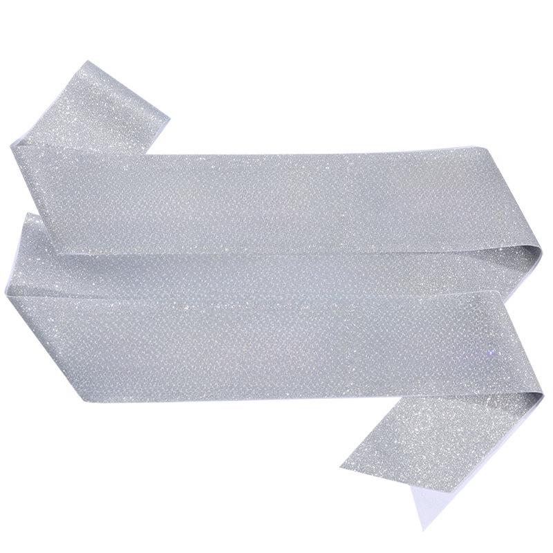 Блестящий пояс для именинницы с нетканым плечевым ремнем