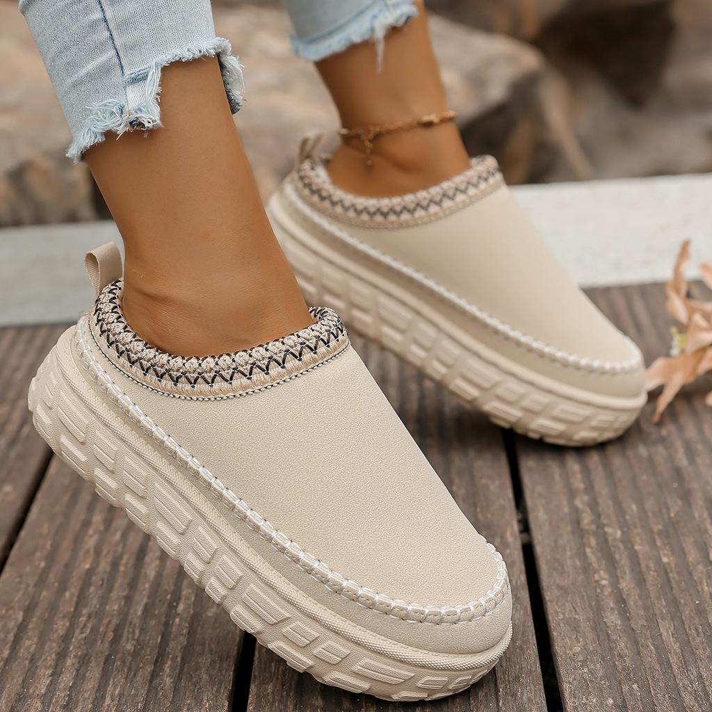 Tire Thick-soled Snow Boots Women's New Short-leg Fleece Thickened Warm Cotton Shoes for Autumn and Winter 2025