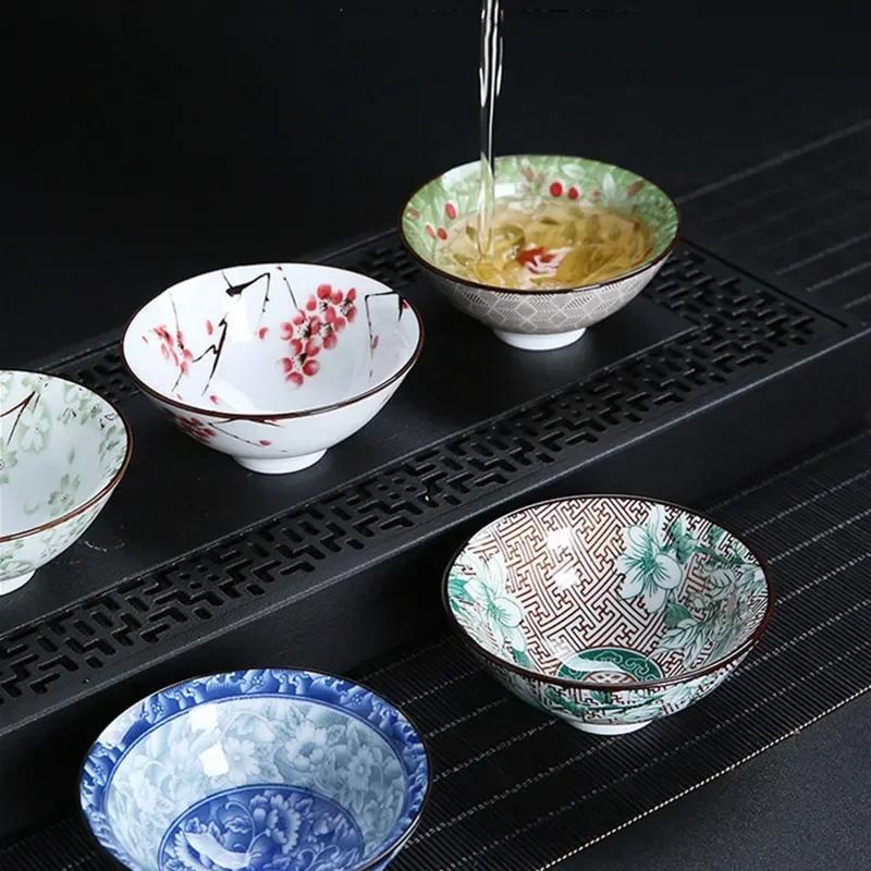 1 шт. китайская бутиковая керамическая чашка для чая, сине-белая фарфоровая чаша для чая, расписанная вручную, чашка для чая для путешествий и медитации, чайный набор 70 мл