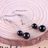 Женские корейские модные элегантные посеребренные 925 пробы, антиаллергенные 4 черных и красных агатовых бусины, висячие / висячие серьги-крючки, женские украшения для ушей, рождественский подарок
