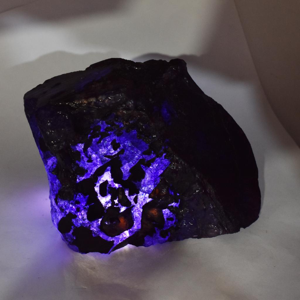 Натуральный синий необработанный сапфир 69,45 карата необработанный сертифицированный свободный драгоценный камень AR-03142