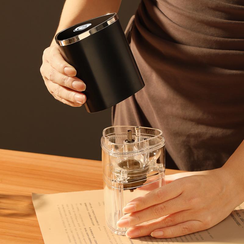 Portable Electric Coffee Grinder TYPE C USB Charge Ceramic Grinding Core Home Coffee Beans Pulverizer Grinder